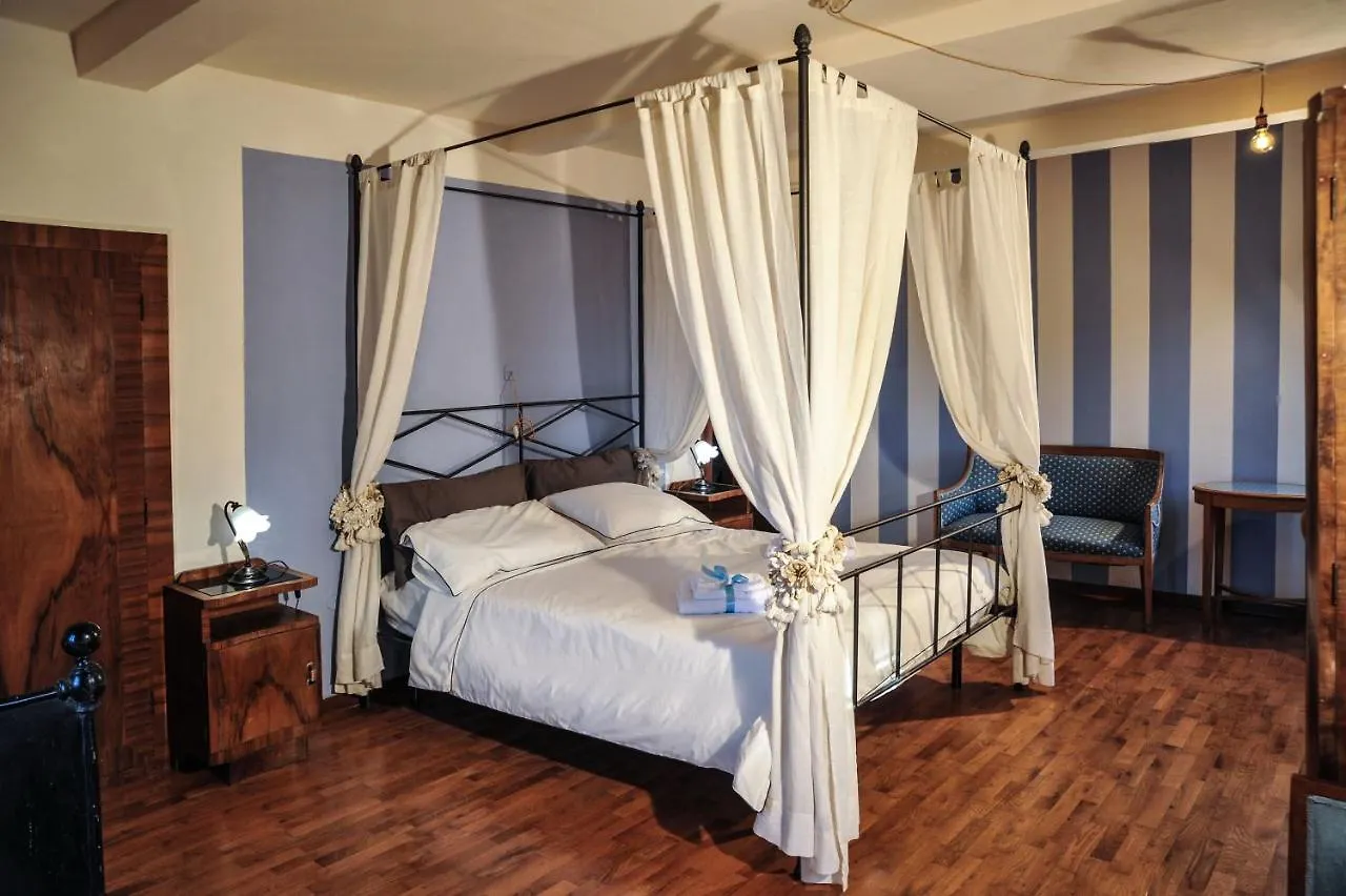 Holiday home Residenza Il Palazzo Dal 1894 Villa Pugliano